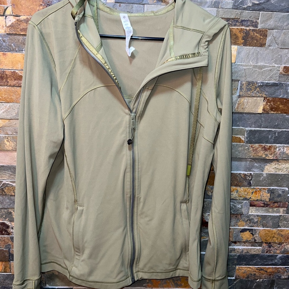 Lululemon NWOT sz 16 Hooded Jacket full zip